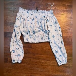 H&M Divided White and Blue Floral Top